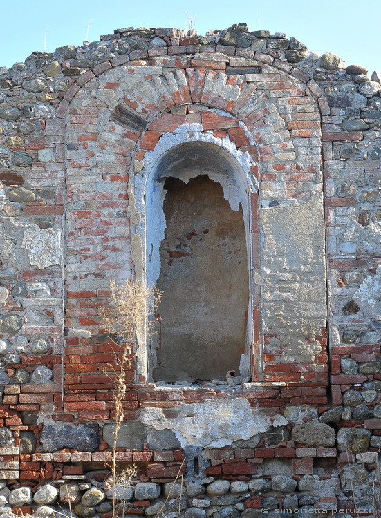 Ruderi in terra di Siena